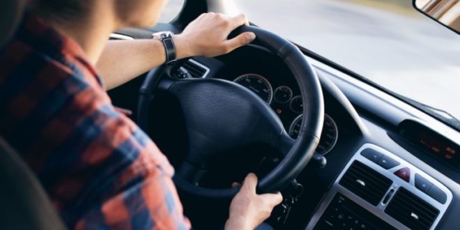 Chcete si koupit automobil? Podívejte se, jak se dá financovat. Rychlá půjčka není jediné řešení